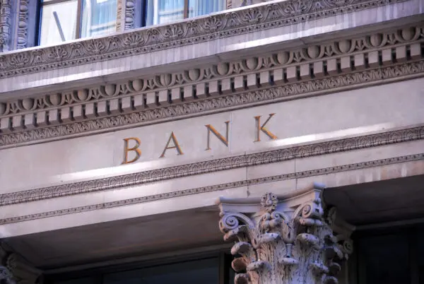 Smarter sourcing for modern banking