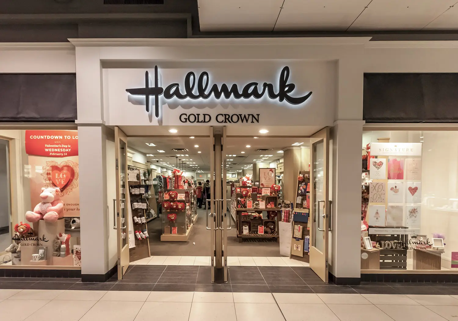 hallmark ref case