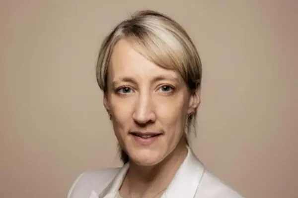 Claudia Schulze