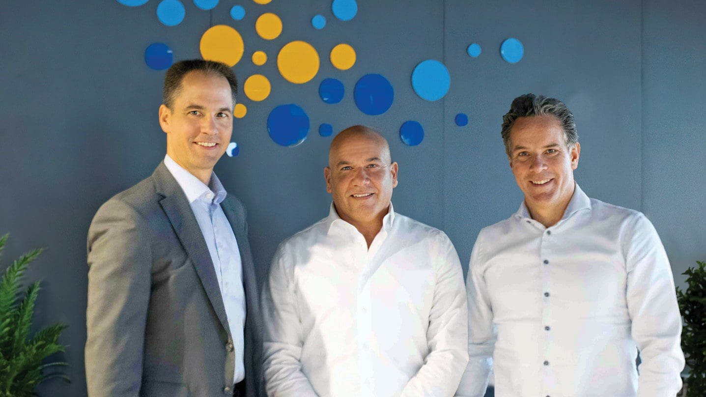 From left to right: Oliver Vaterlaus, CEO Eraneos; Andrew de la Haije; Maurice Boon, Managing Partner, Eraneos the Netherlands