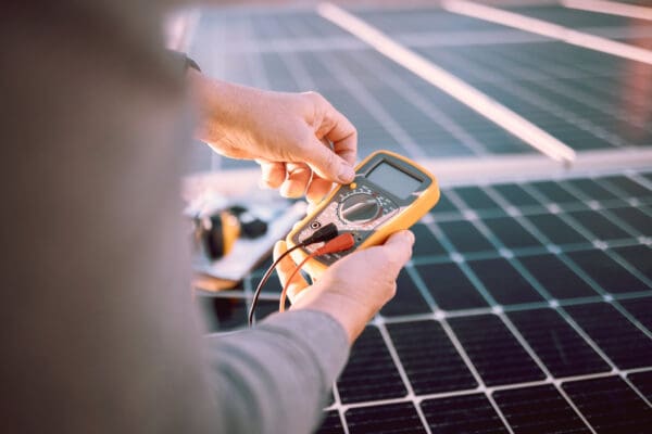 Revolutionizing Field Service Management with GenAI and Data Analytics  